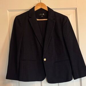 Sophisticated Navy Blazer with Textured Design